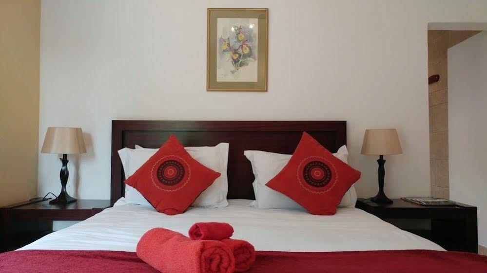 The Dorr Guest House Sandton Exterior photo